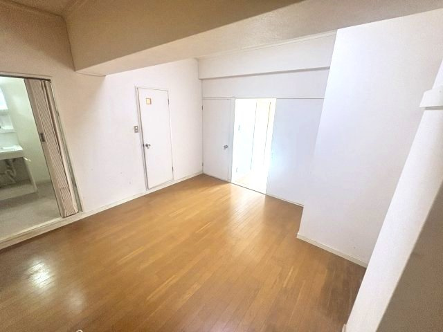 ヴィンテージ御影の洋室