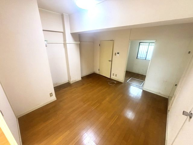 ヴィンテージ御影の居間・リビング