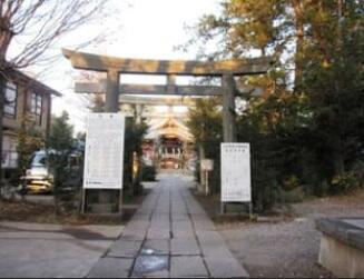 神社まで100m