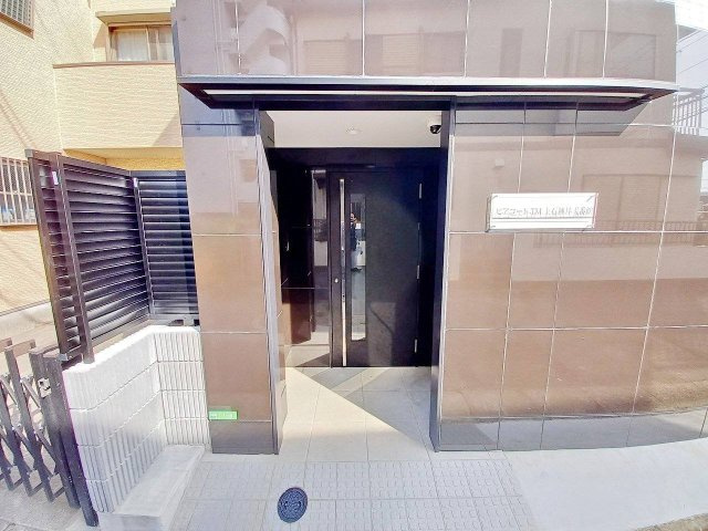 練馬区上石神井１丁目の賃貸マンションのエントランス