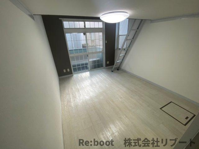 浦安市今川２丁目のアパートの寝室