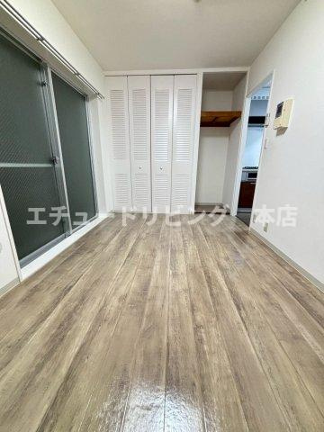 コスモプレイス志木の居間・リビング