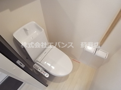 【トイレ】 | ユニヴァリィ　ルークス | 落ち着いたトイレです