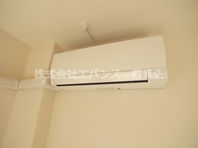  | ユニヴァリィ　ルークス