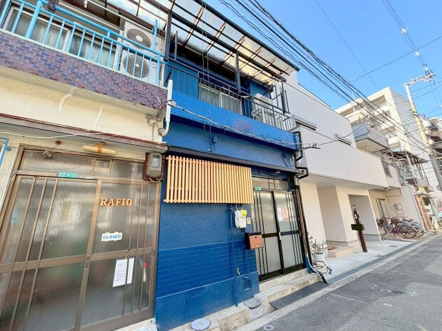 東三国4丁目テラスハウス