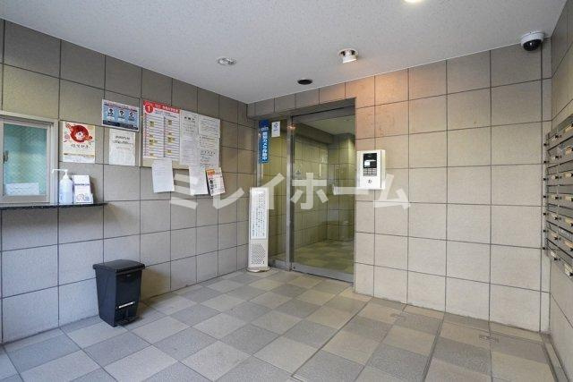 クリオ石川台壱番館のロビー