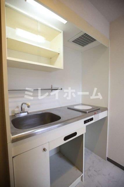 クリオ石川台壱番館のキッチン