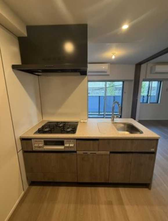 プレディアコート三軒茶屋　新築　ペット相談　礼金０　のキッチン