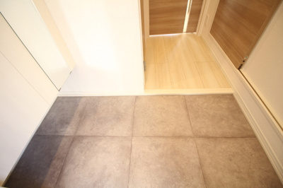 【玄関】 | D-room竹下 B棟 | B303 玄関