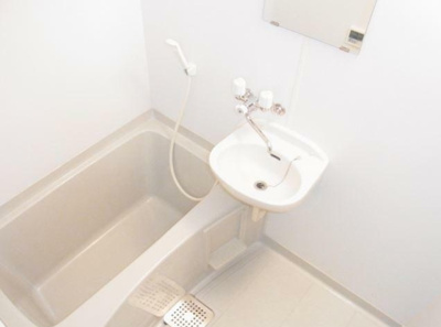 【浴室】 | ハイツ山東 | 日々の暮らしに欠かせないお風呂です