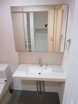 【洗面所】 | パディーⅠ | 独立洗面化粧台付き