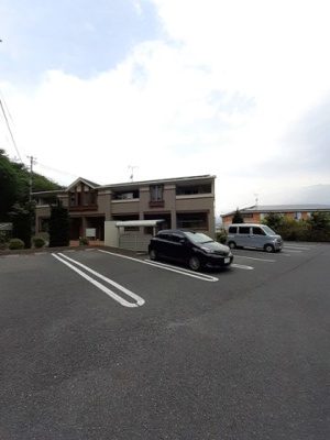 【駐車場】 | ヴィラ・エー | 駐車スペースもあります