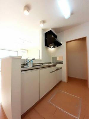 【キッチン】 | グレンディールⅠ | コンパクトなキッチンで掃除もラクラク