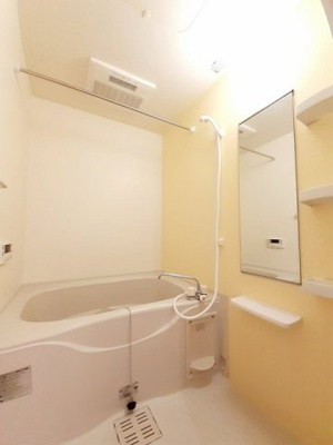 【浴室】 | グレンディールⅠ | コンパクトで使いやすいお風呂です