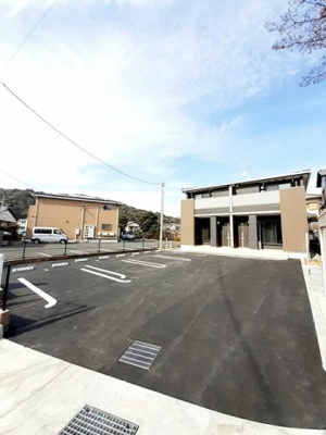 【駐車場】 | ラ・クレアⅡ | 駐車場です