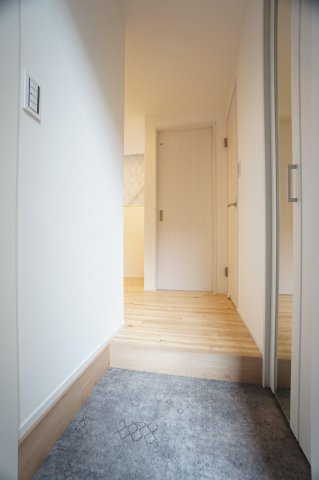 DreamStageElpis唐原(エルピス)の玄関