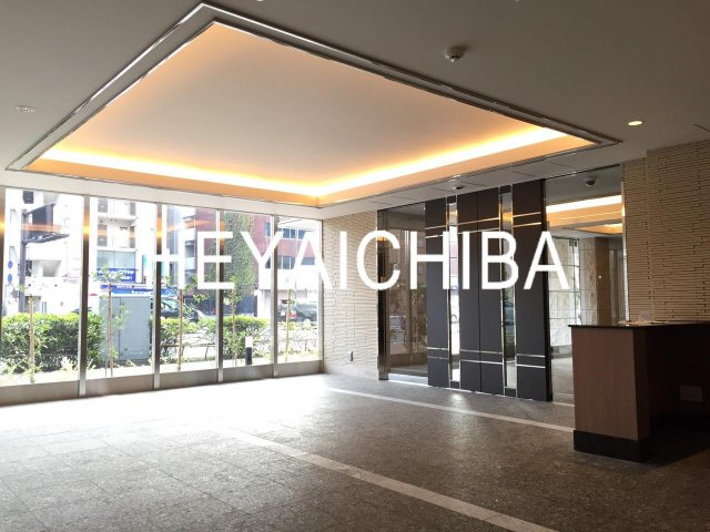 ライジングプレイス亀戸のロビー