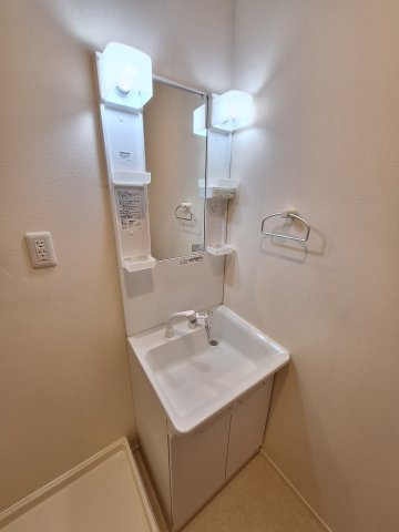 アジュール目黒不動前の洗面所