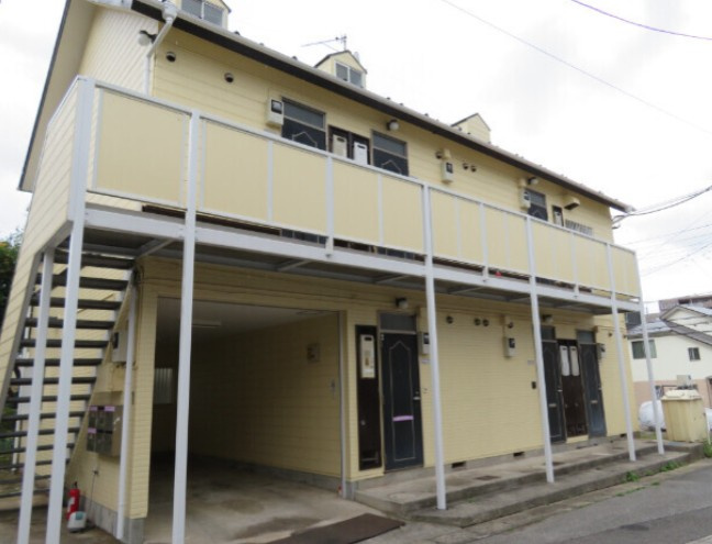 アミー一番館の外観