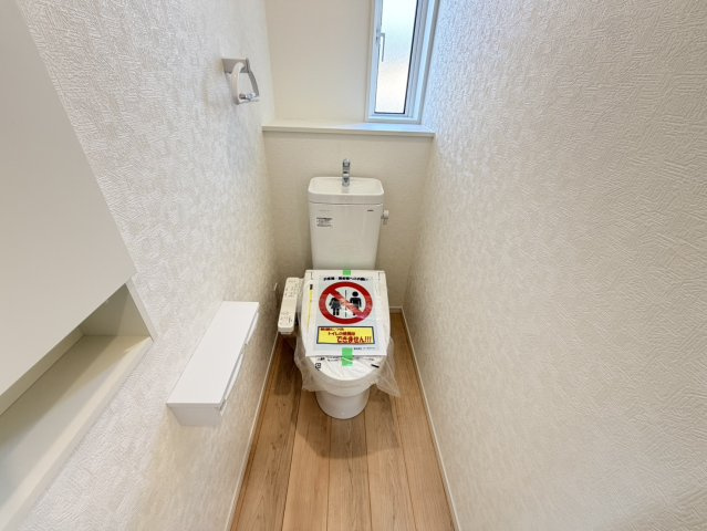 羽島市 上中町長間（江吉良駅） 2階建 ４ＳＬＤＫのトイレ|2階トイレ