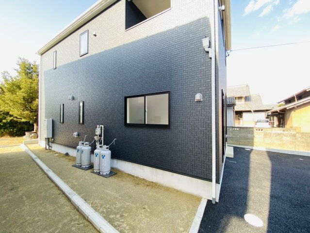 羽島市 上中町長間（江吉良駅） 2階建 ４ＳＬＤＫのその他|外観南側