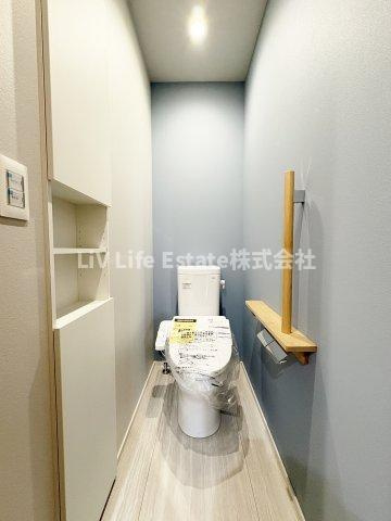 小金井市貫井北町５丁目戸建のトイレ