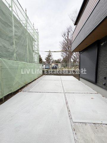 小金井市貫井北町５丁目戸建の駐車場