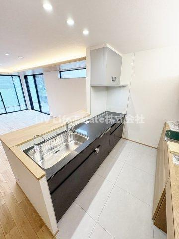 小金井市貫井北町５丁目戸建のキッチン