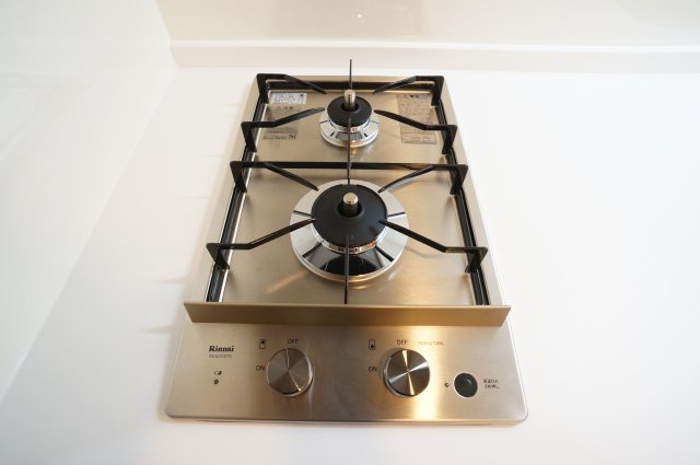 アルドゥル三条奈良Ⅱのキッチン