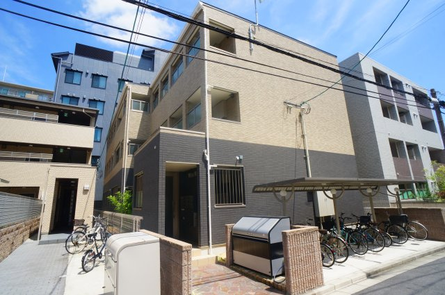 アルドゥル三条奈良Ⅱの外観