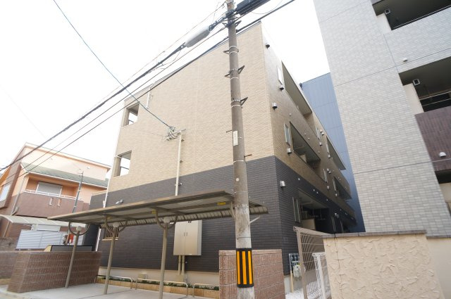 アルドゥル三条奈良Ⅱの外観