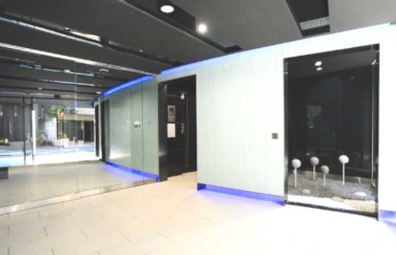 グランドコンシェルジュ三宿アジールコート　ネット無料 ウォークインクローゼット　カードキーのエントランス