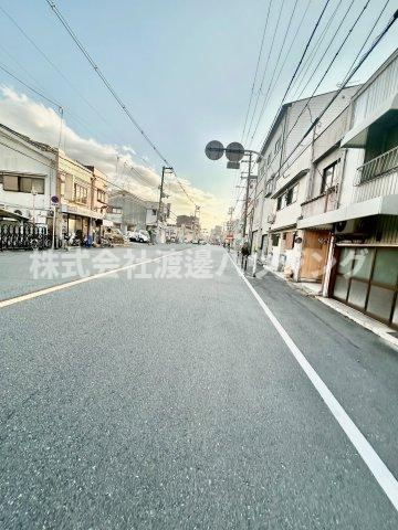 生野区生野西３丁目戸建の駐車場