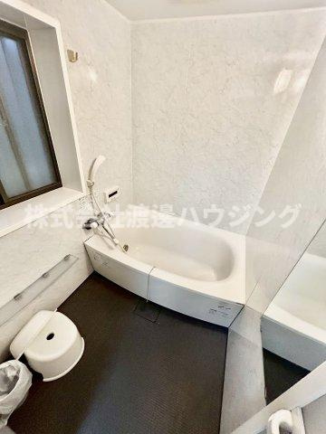 生野区生野西３丁目戸建の浴室