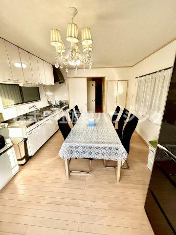 生野区生野西３丁目戸建の居間・リビング