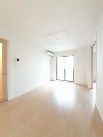 ベネヴォレンテＣの居間・リビング|居間です