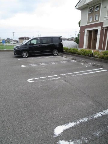 デュエル　ミサキⅢ　Ｂの駐車場|駐車場があります