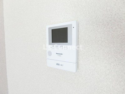 【セキュリティ】 | ツインプラザ幸 | 突然の来客時もＴＶモニターホンでしっかり確認。