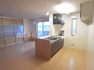 【居間・リビング】 | パークストリート | きれいなキッチンです