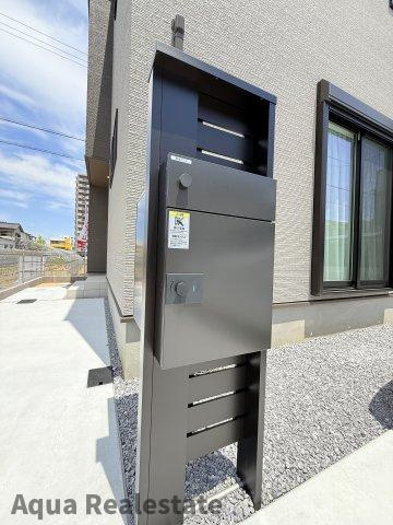 シングルハウス　上福岡町の玄関|収納もある玄関です
