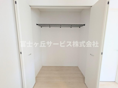 【収納】 | 磐田市見付 8期 新築一戸建て | キッチン横の収納です