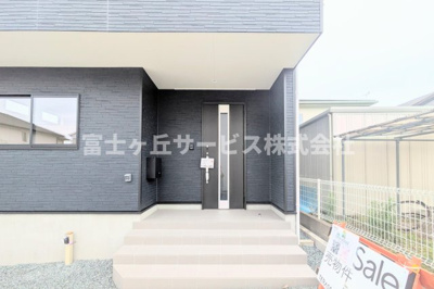 【エントランス】 | 磐田市見付 8期 新築一戸建て | エントランスです