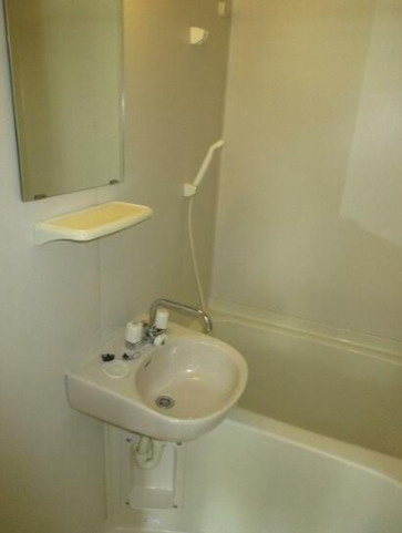 トランタンビュー東駒形の洗面所