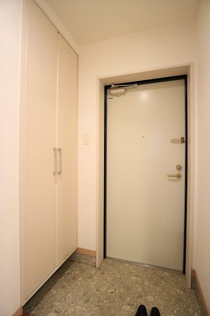 ロサグランテの玄関