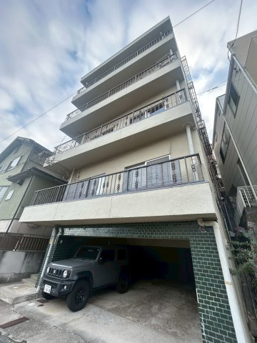 宮本マンション（西平町）