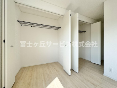 【収納】 | 静岡市葵区羽鳥2丁目 11期 新築一戸建て 1号棟 | 寝室にある収納です