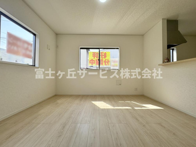 【ダイニング】 | 静岡市葵区羽鳥2丁目 11期 新築一戸建て 2号棟 | ダイニングです