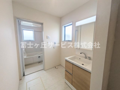 【脱衣所】 | 浜松市浜名区宮口 新築一戸建て | 脱衣場です