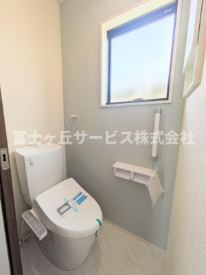 【トイレ】 | 浜松市中央区花川町 新築一戸建て 2号棟