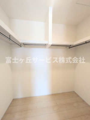 【収納】 | 浜松市中央区花川町 新築一戸建て 3号棟 | ウォークインクローゼットです